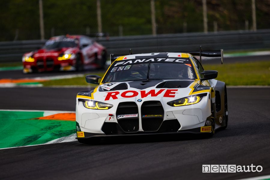 BMW M4 GT3 Yelloly-Eng-Wittmann GT World Challenge Monza 2023