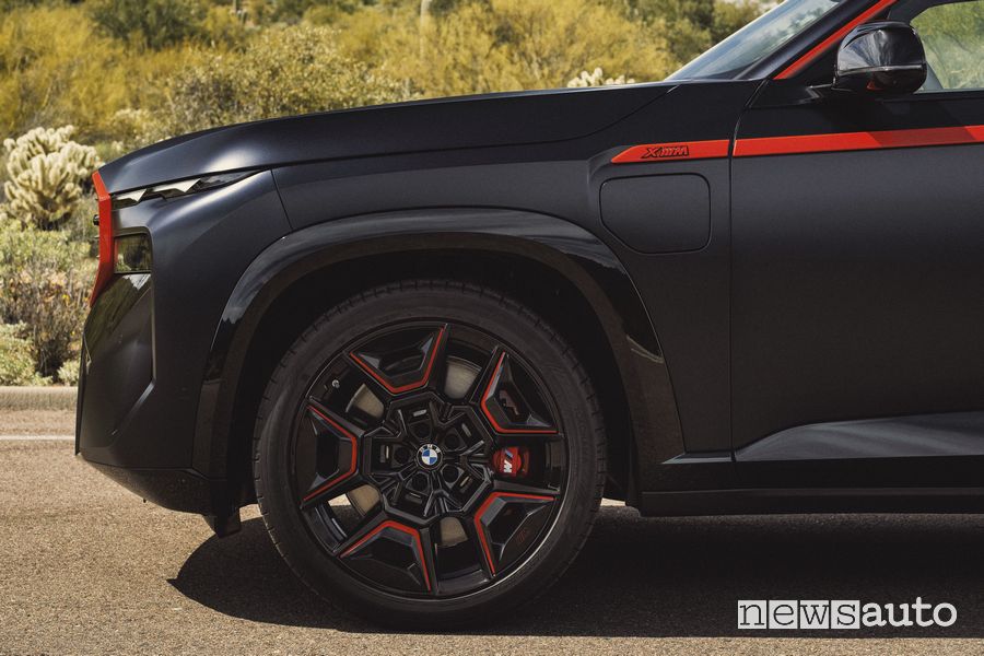 BMW XM Label Red cerchi in lega da 21"