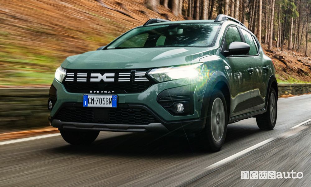 Dacia Sandero Stepway Eco-G GPL su strada