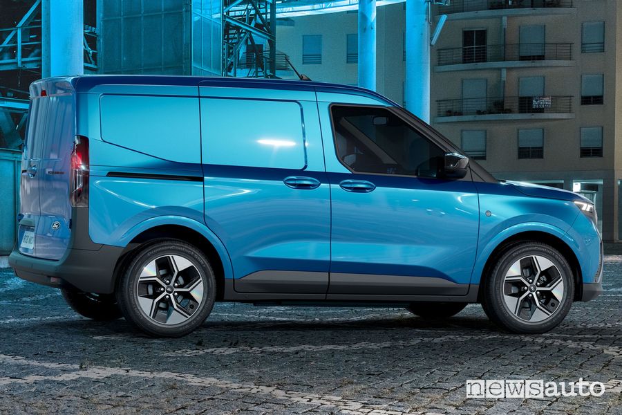 Nuovo Ford E-Transit Courier EV laterale