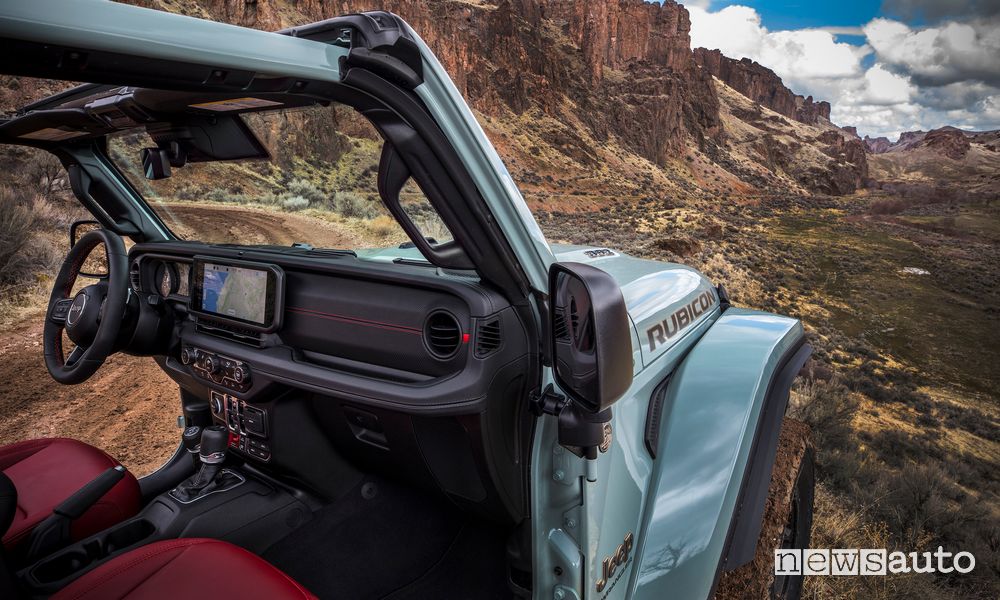 Jeep Wrangler Rubicon 392 abitacolo