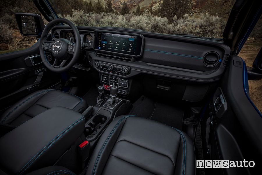 Jeep Wrangler Rubicon X 4xe plancia abitacolo