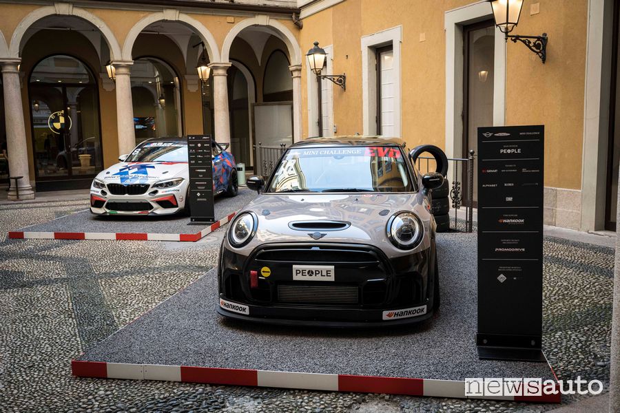 MINI John Cooper Works Challenge Evo