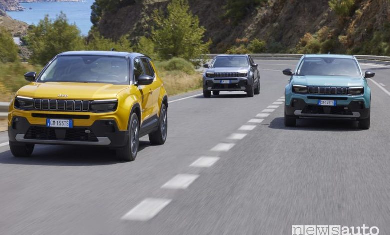 Jeep Avenger elettrica su strada