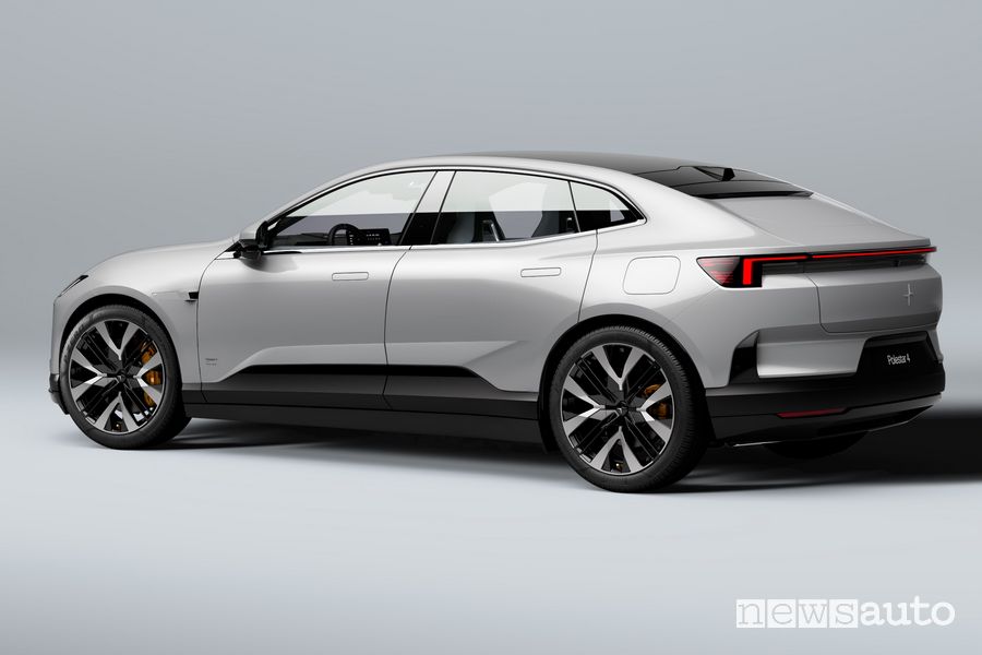Polestar 4 posteriore 3/4