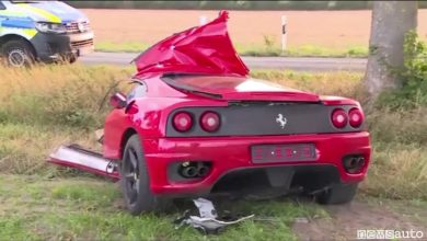 Incidente terribile Ferrari 360 Modena spezzata in 2 VIDEO