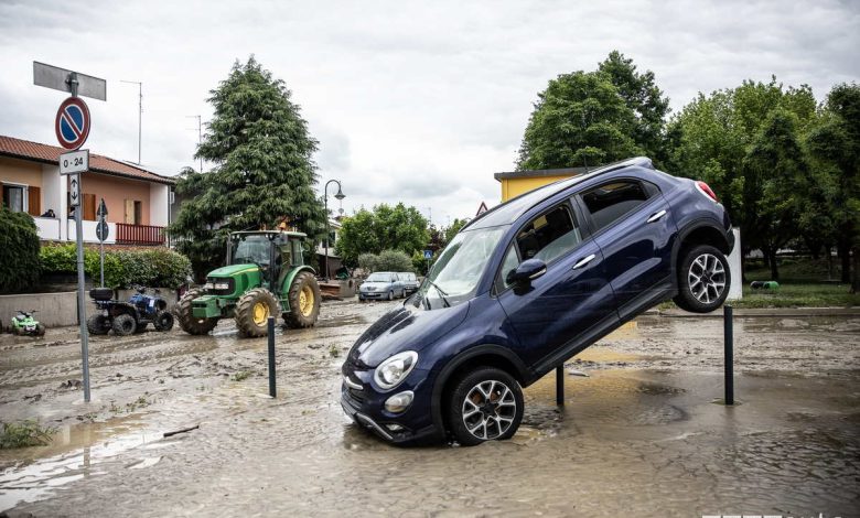Auto alluvionate Emilia Romagna