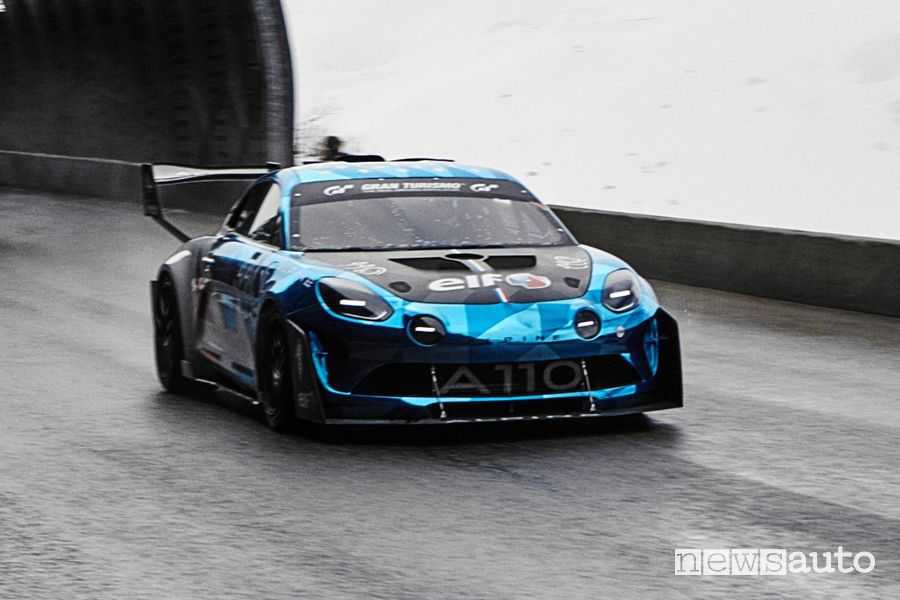Alpine A110 Pikes Peak test su strada