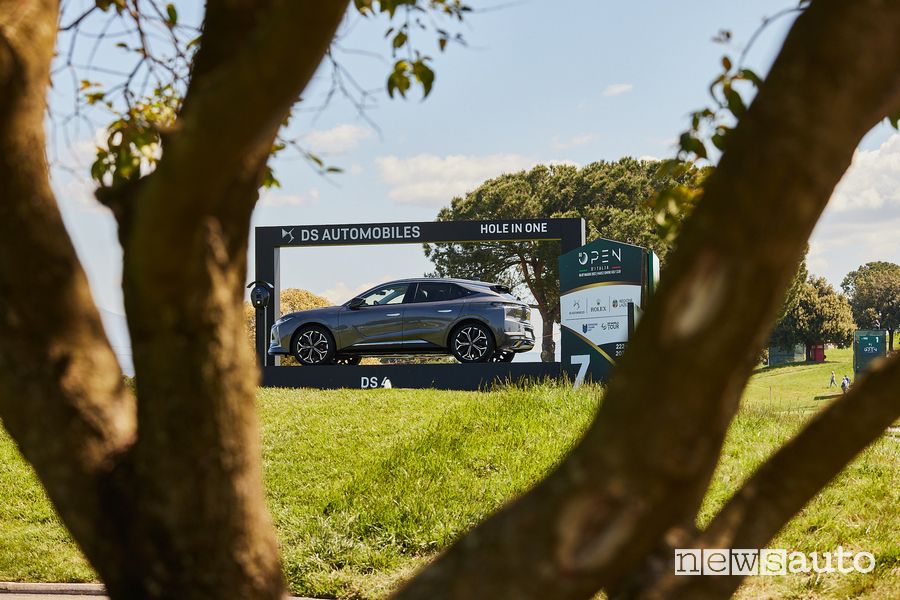 DS 4 al vincitore del Hole in One all'80° Open d'Italia 2023
