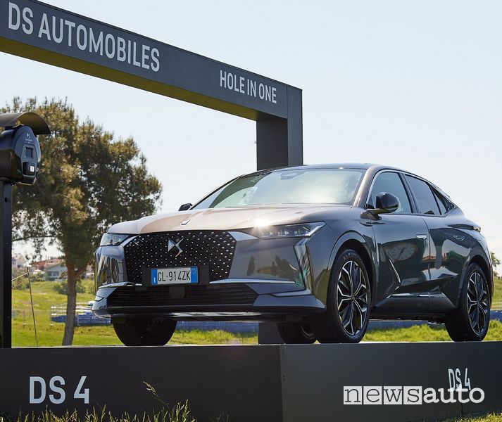 DS 4 al vincitore del Hole in One all'80° Open d'Italia 2023