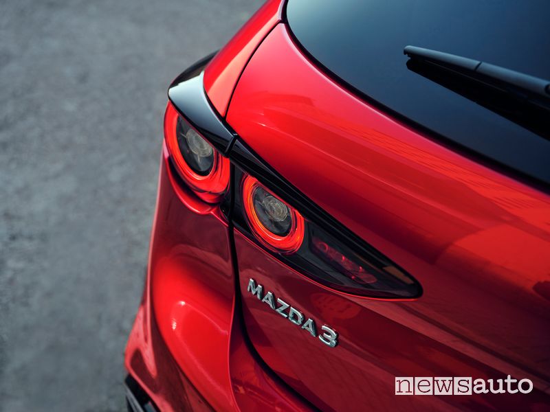 Mazda3 2024 faro posteriore