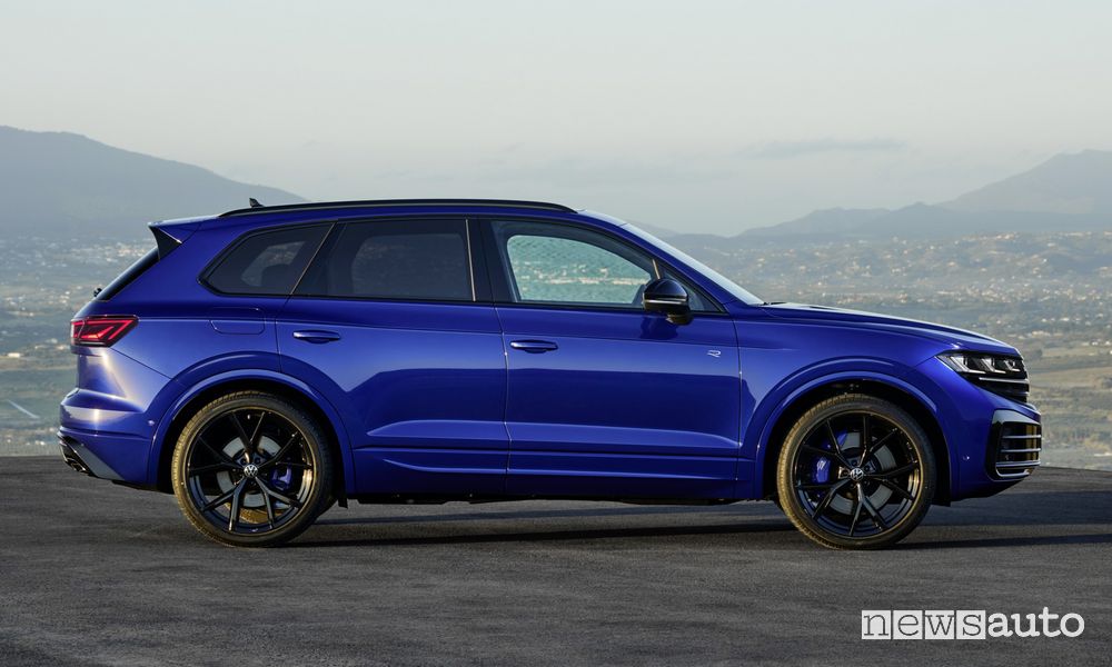 Volkswagen Touareg R eHybrid laterale