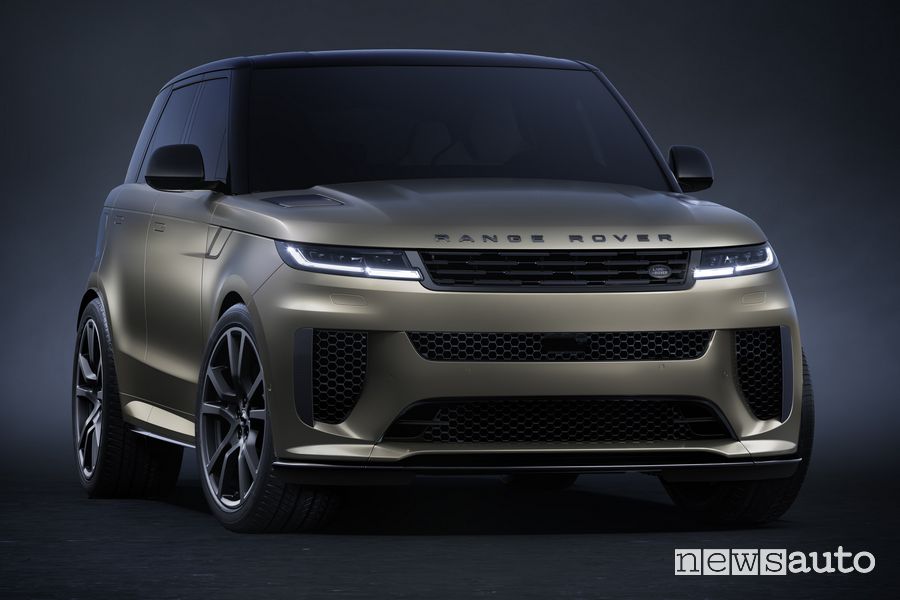 Range Rover Sport SV anteriore 3/4