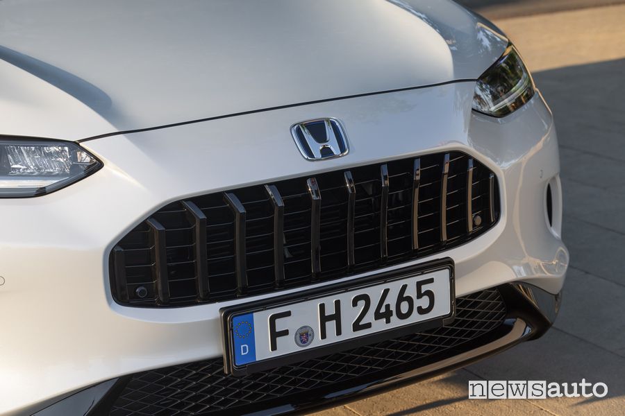 Honda ZR-V e:HEV Advance griglia paraurti anteriore