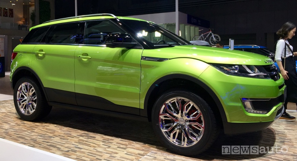 Landwind X7 il clone della Evoque