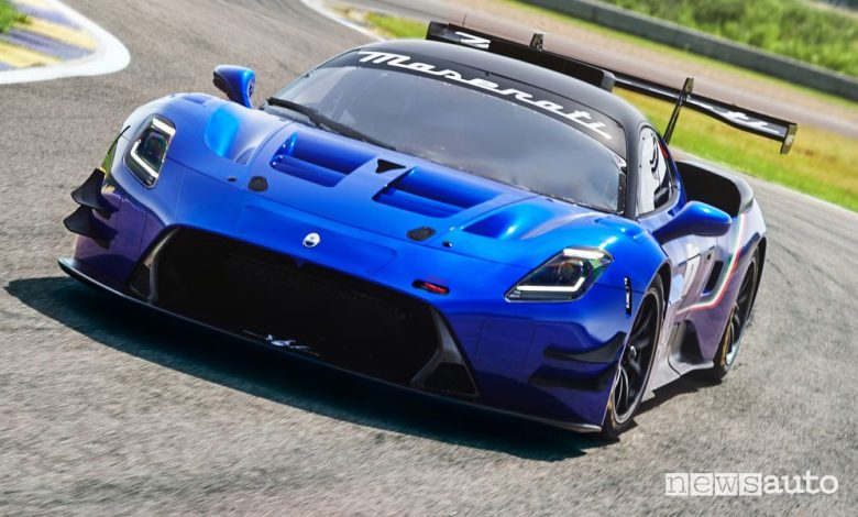 Maserati GT2 in pista