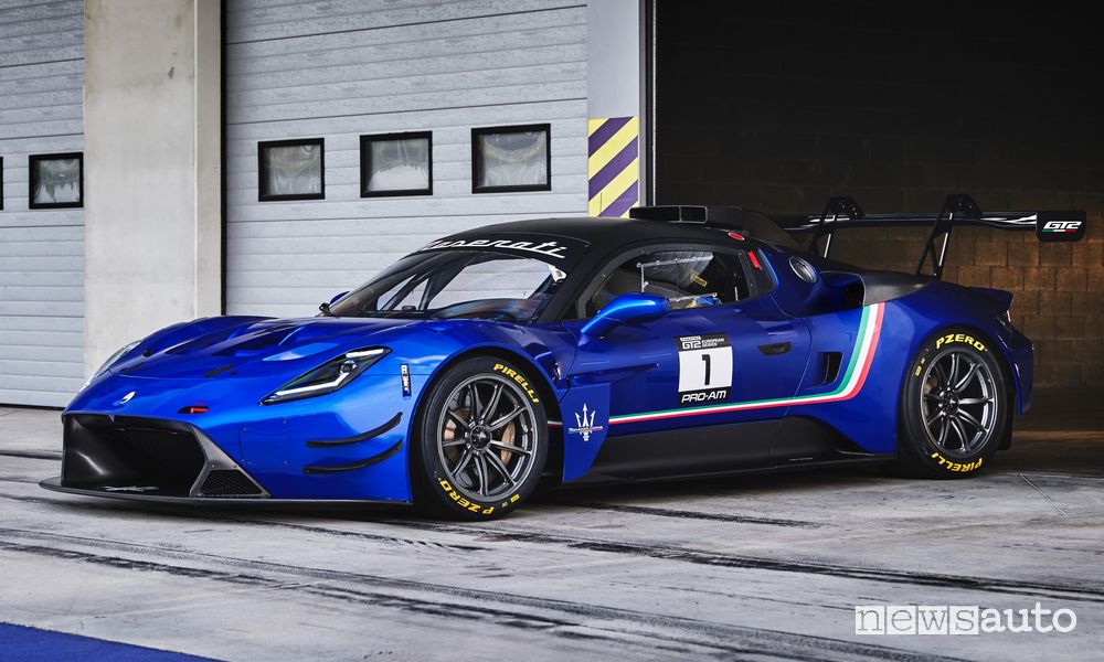 Maserati GT2 anteriore 3/4