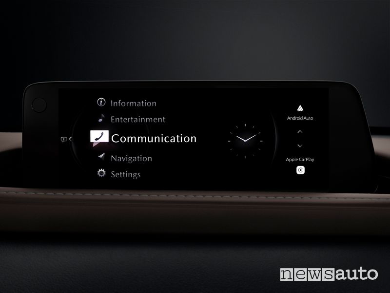 Mazda CX-30 display infotainment 10,25 pollici