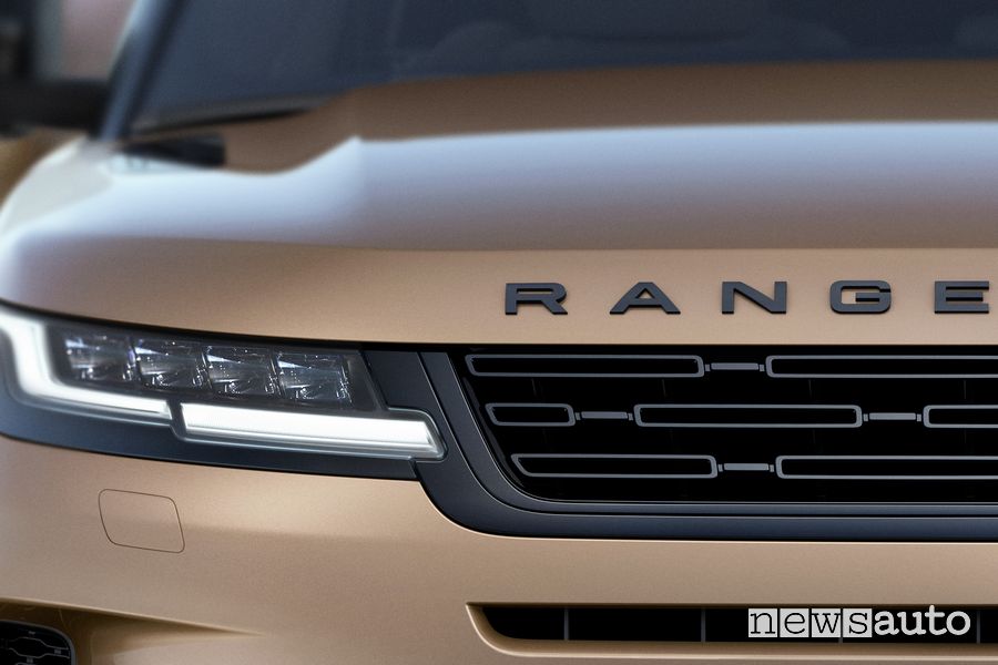 Range Rover Evoque Dynamic HSE faro anteriore firma luminosa