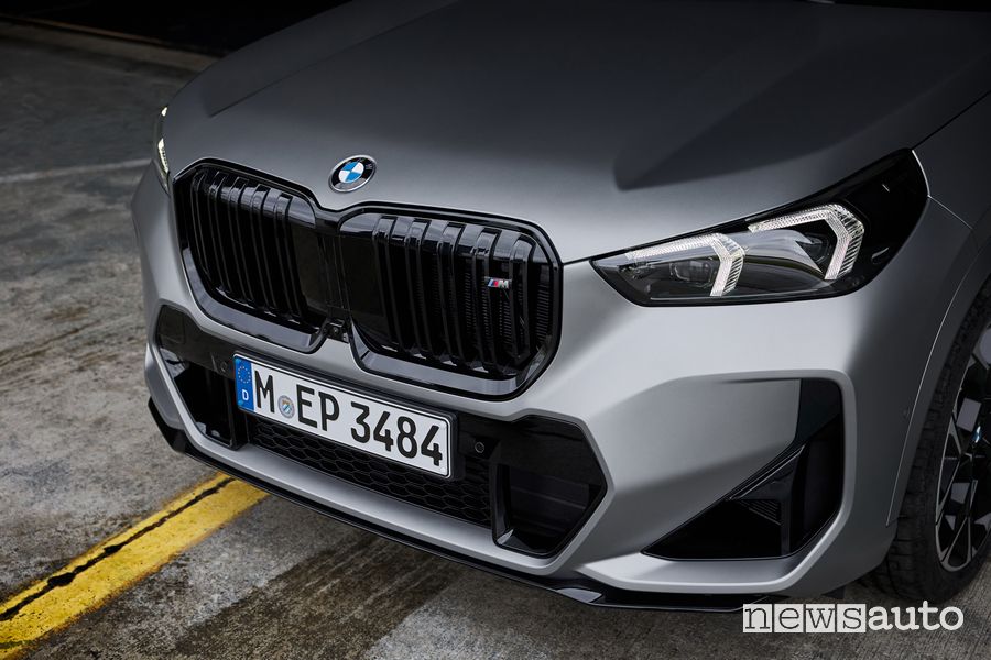 BMW X1 M35i xDrive griglia e paraurti anteriore