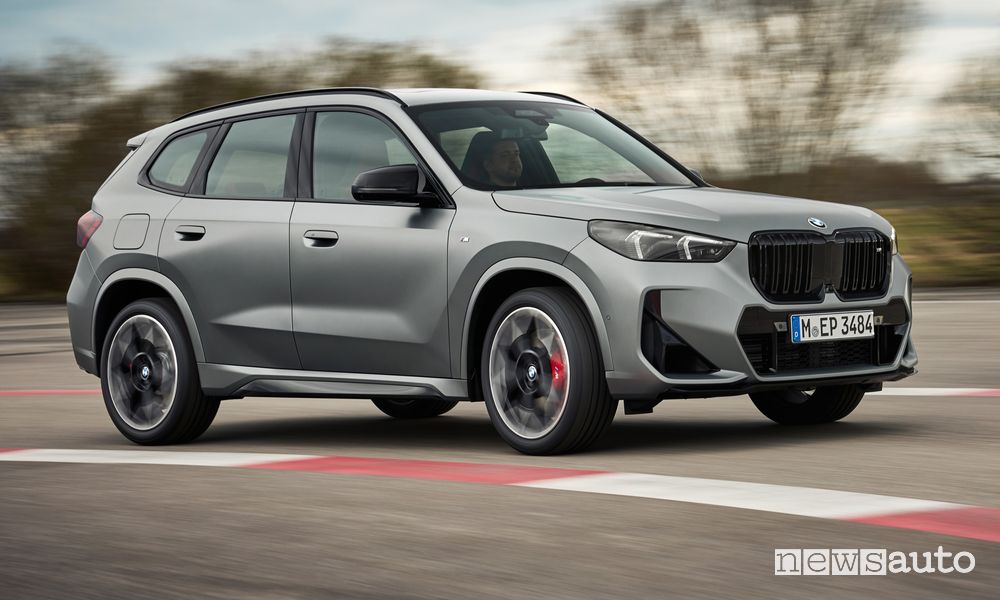 BMW X1 M35i xDrive in pista