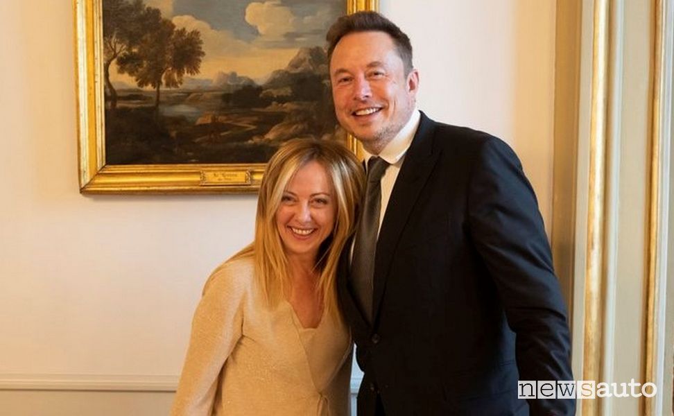 Giorgia Meloni con Elon Musk