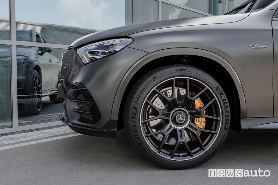 Mercedes-AMG GLC 63 S E Performance Edition 1 cerchi in lega da 21 pollici