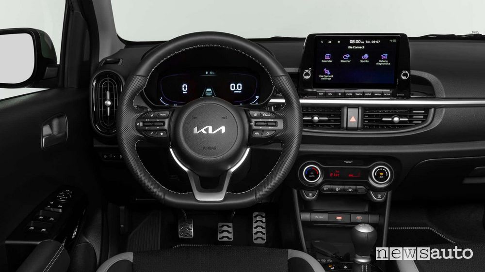 Nuova Kia Picanto GT Line plancia abitacolo