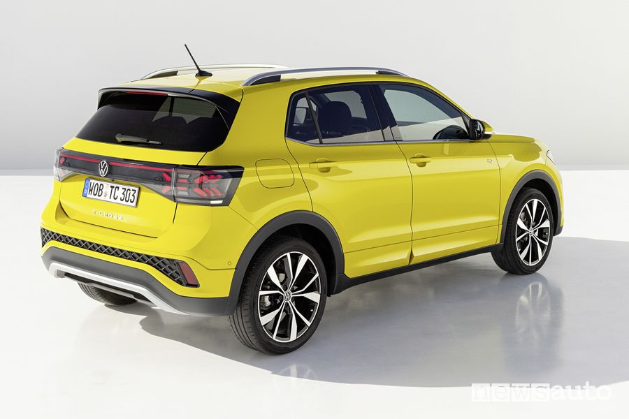 Nuova Volkswagen T-Cross posteriore 3/4