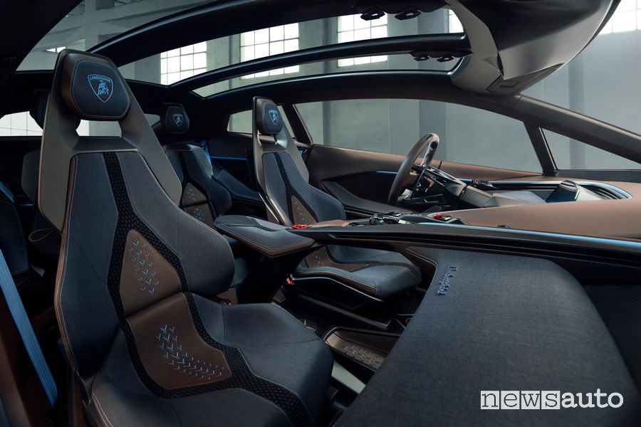 Lamborghini Lanzador concept sedili anteriori abitacolo