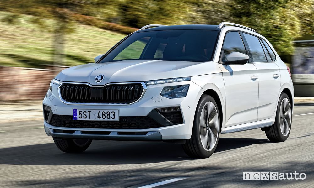 Nuova Skoda Kamiq su strada
