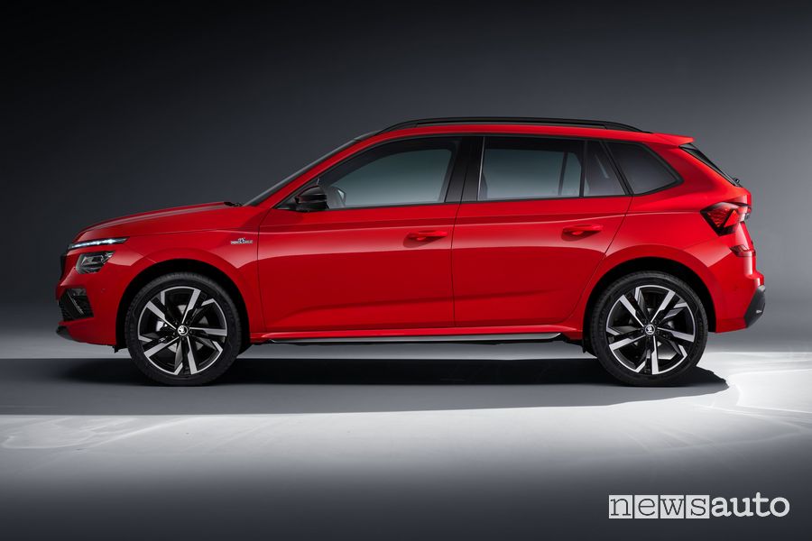 Nuova Skoda Kamiq Monte Carlo laterale
