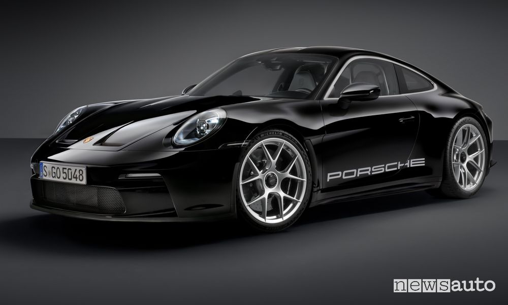 Porsche 911 S/T serie speciale anteriore 3/4