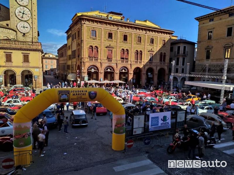 Sibillini e dintorni 2023 auto storiche