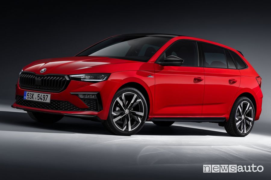 Nuova Skoda Scala Monte Carlo anteriore 3/4