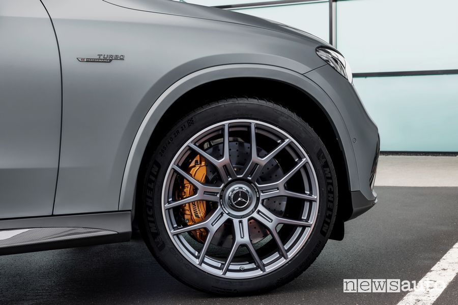 Mercedes-AMG GLC 63 S E Performance Coupé cerchi in lega da 21"