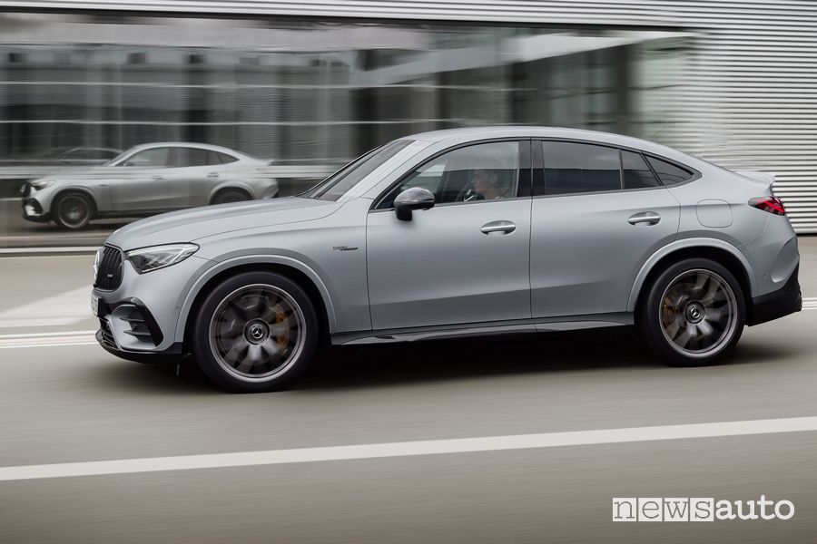 Mercedes-AMG GLC 63 S E Performance Coupé su strada