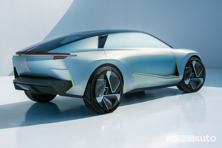 Opel Experimental posteriore 3/4