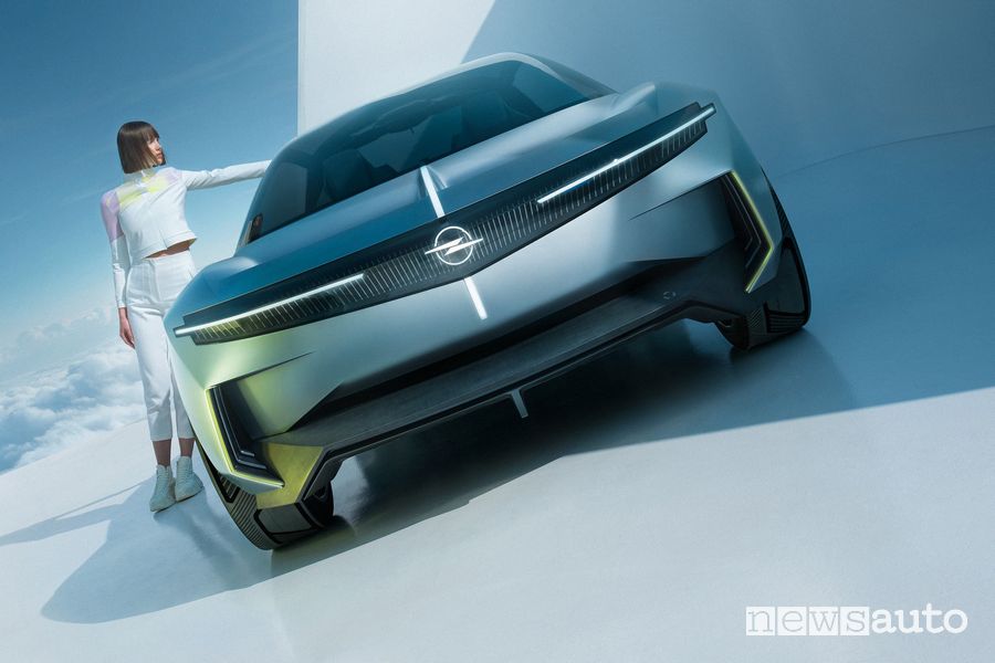 Opel Experimental frontale