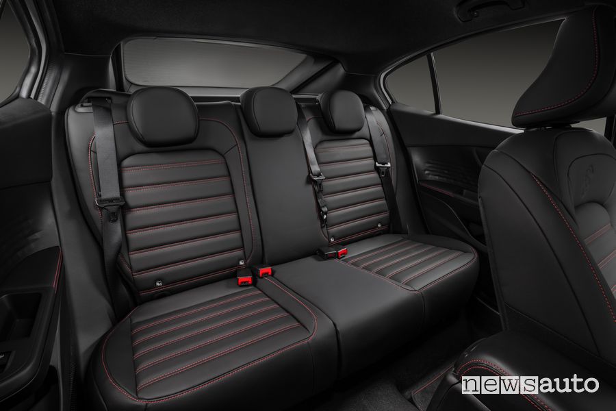 Abarth Fastback sedili posteriori abitacolo