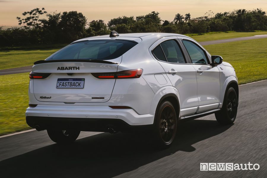 Abarth Fastback in pista