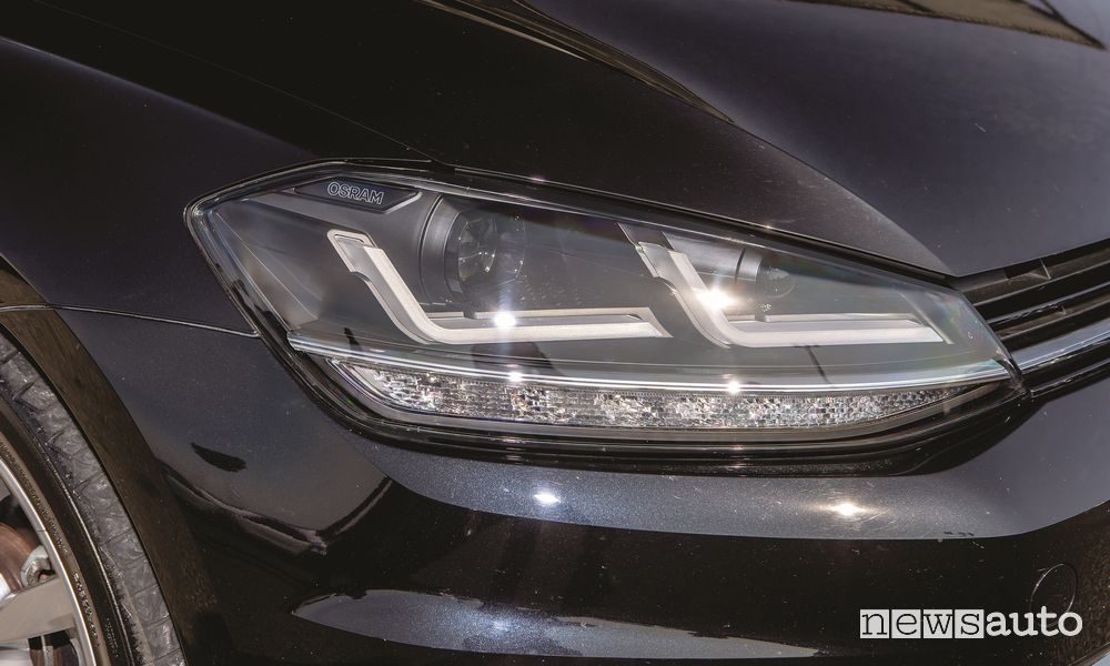 Faro a Led aftermarket Osram LEDriving Volkswagen Golf 7.5