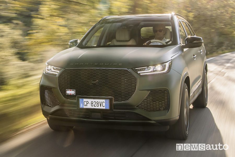DR Sportequipe 8 Hybrid Plug-in su strada
