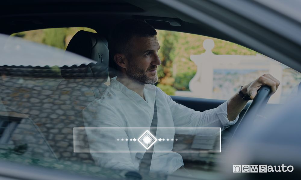 Intelligenza artificiale in auto DS ChatGPT