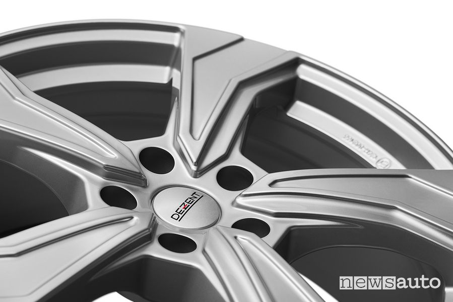 Cerchio Dezent KB Alcar finitura silver