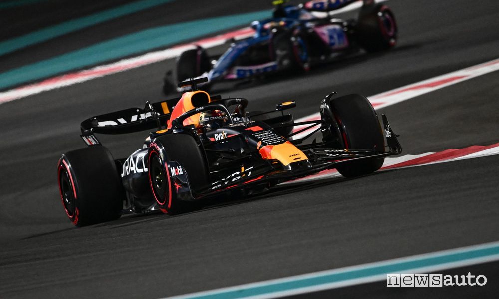 Qualifiche pole position Abu Dhabi Formula 1 Verstappen