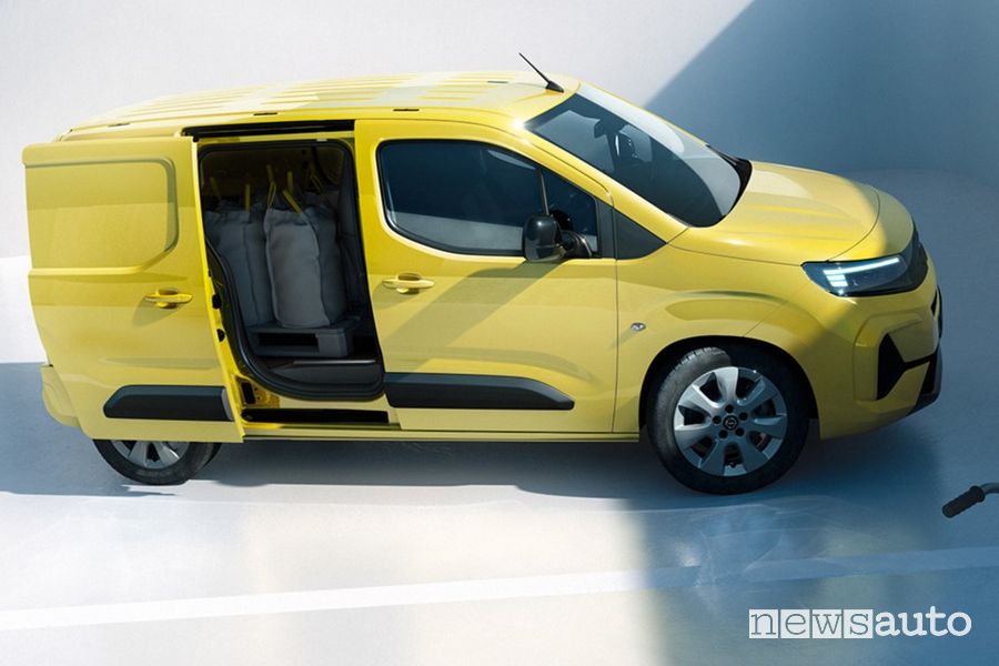 Nuovo Opel Combo porta laterale scorrevole