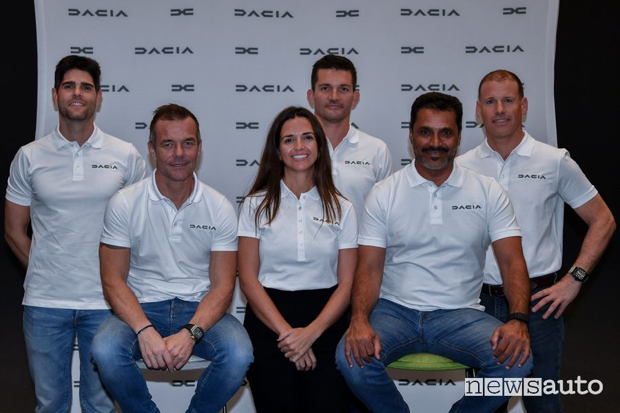 Tema Dacia alla Dakar 2025 con Sébastien Loeb, Nasser Al-Attiyah e Cristina Gutierrez Herrero