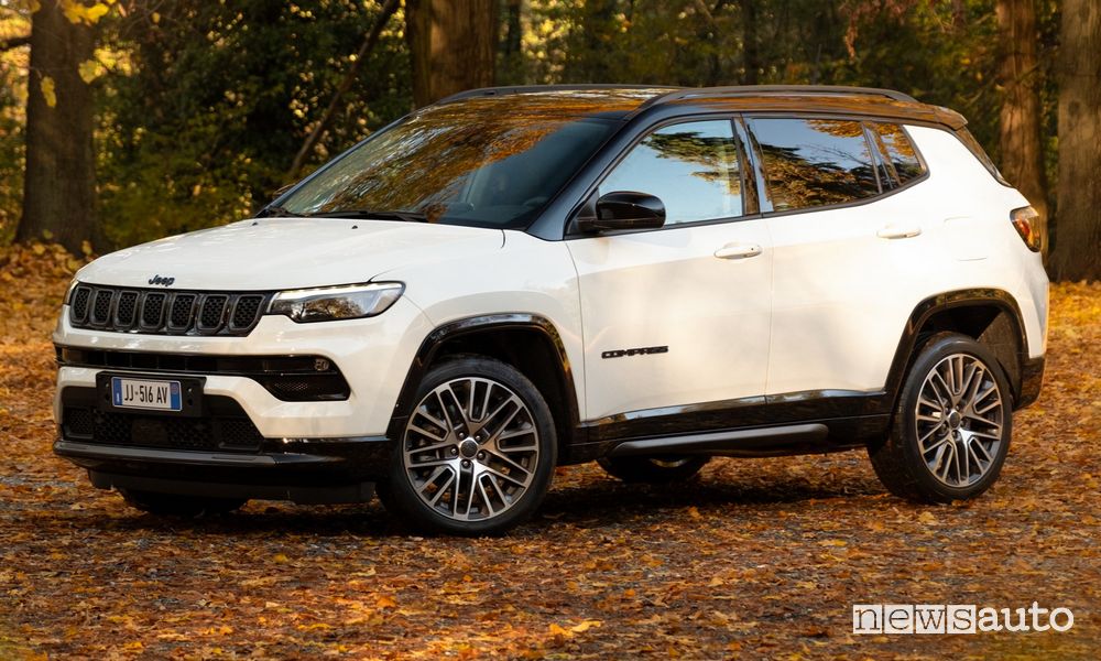 Jeep Compass 4xe anteriore 3/4