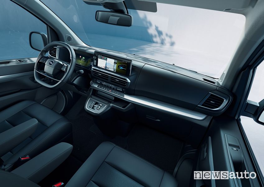 Opel Zafira Electric plancia abitacolo